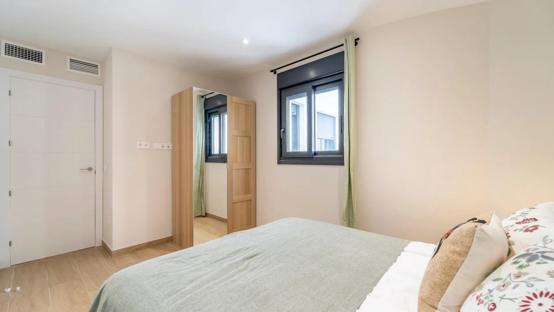 Gala Holidays Фуэнхирола 0*,  Испания